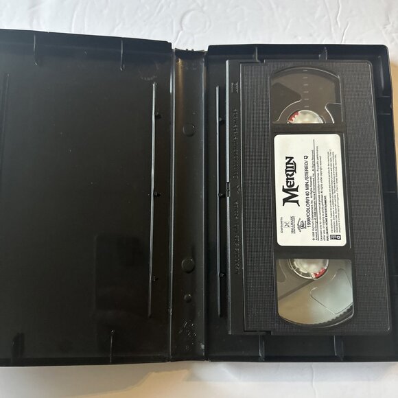 MERLIN VHS Helena BONHAM CARTER Sam Neill Rutger Hauer Martin Short - Picture 4 of 5